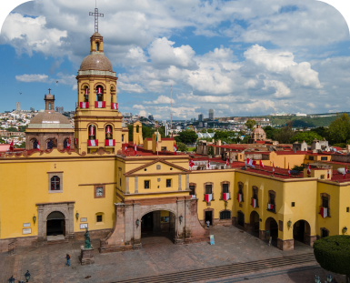 Historic center and cultural tours